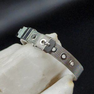 Contemporary Jewelry Mesh Bracelet Elegant Belt Shape White Rhodium Platinum